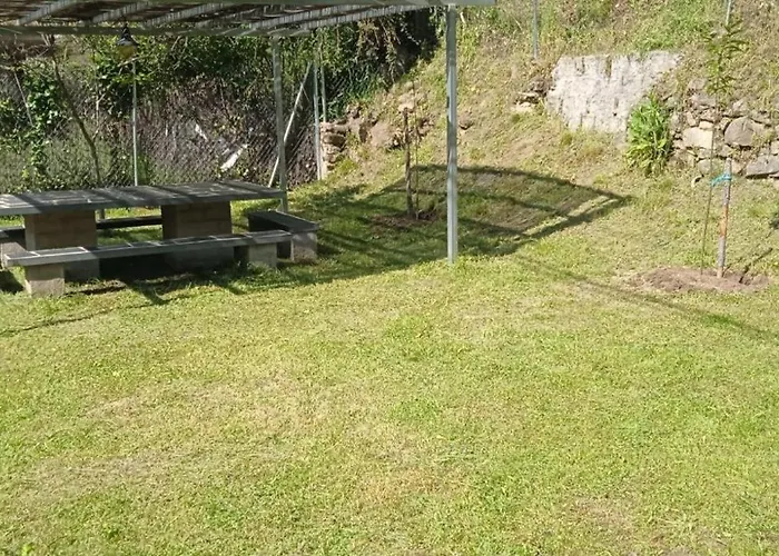 Pegueras * Cuevas Del Valle